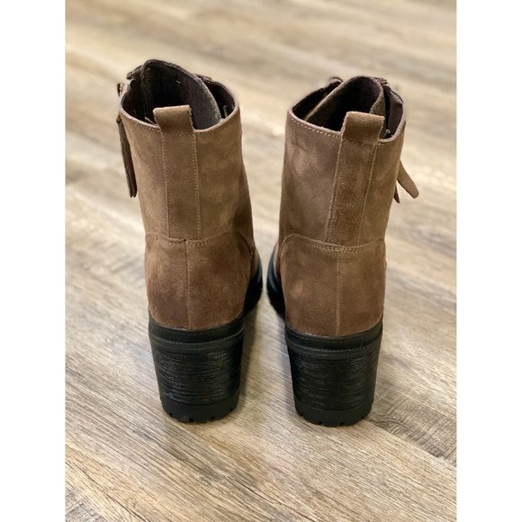 The "Giselle" Combat Boots - Picture 5 of 6